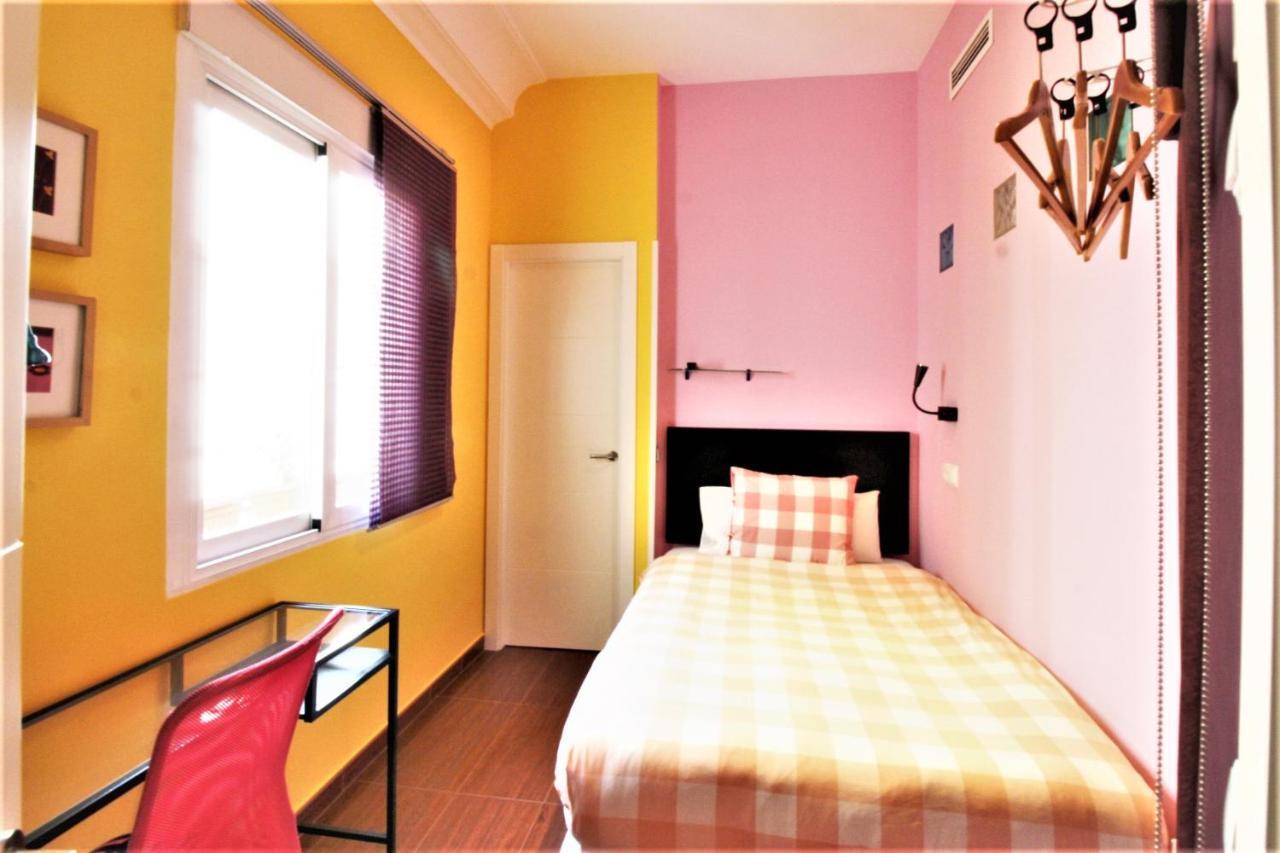 Hostal Arco Iris Madrid Eksteriør billede