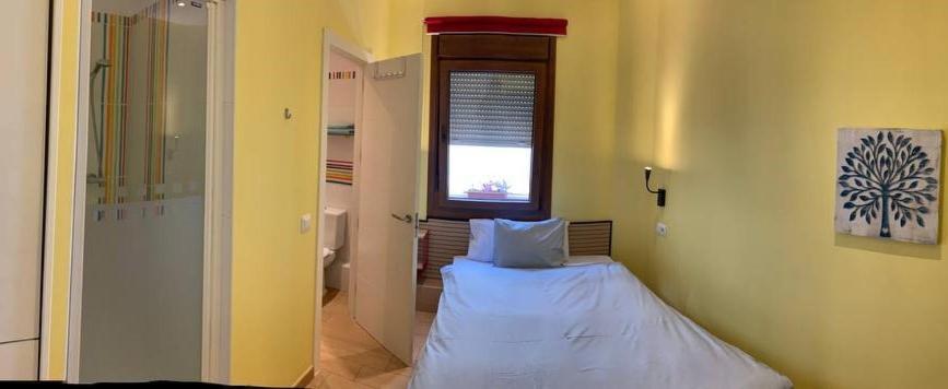 Hostal Arco Iris Madrid Eksteriør billede